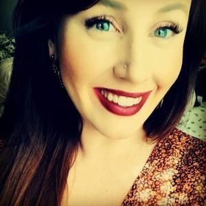 Meet your Posher, Annie